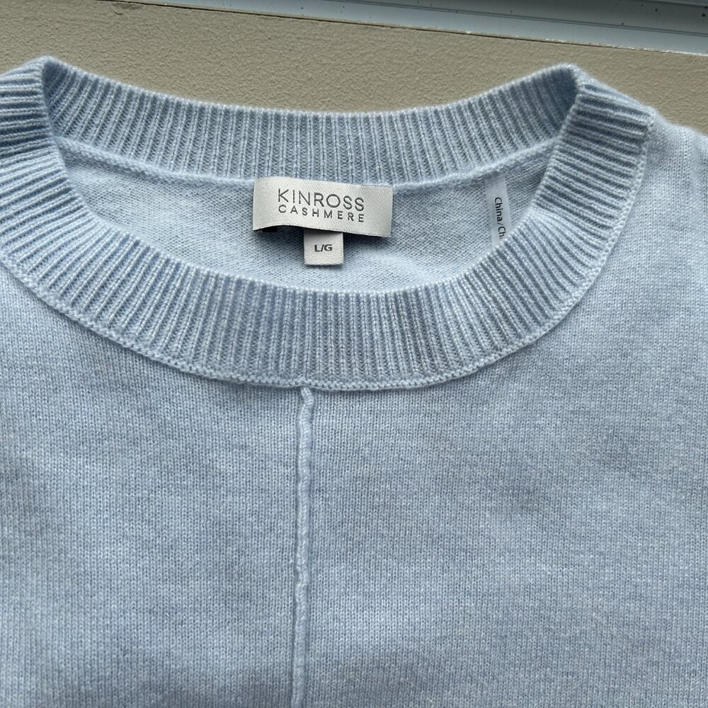 Kinross 100% cashmere sweater!!